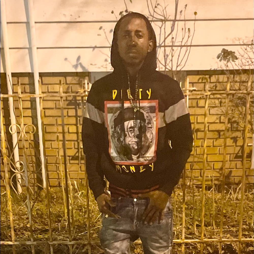 Meet your Posher, Akeem